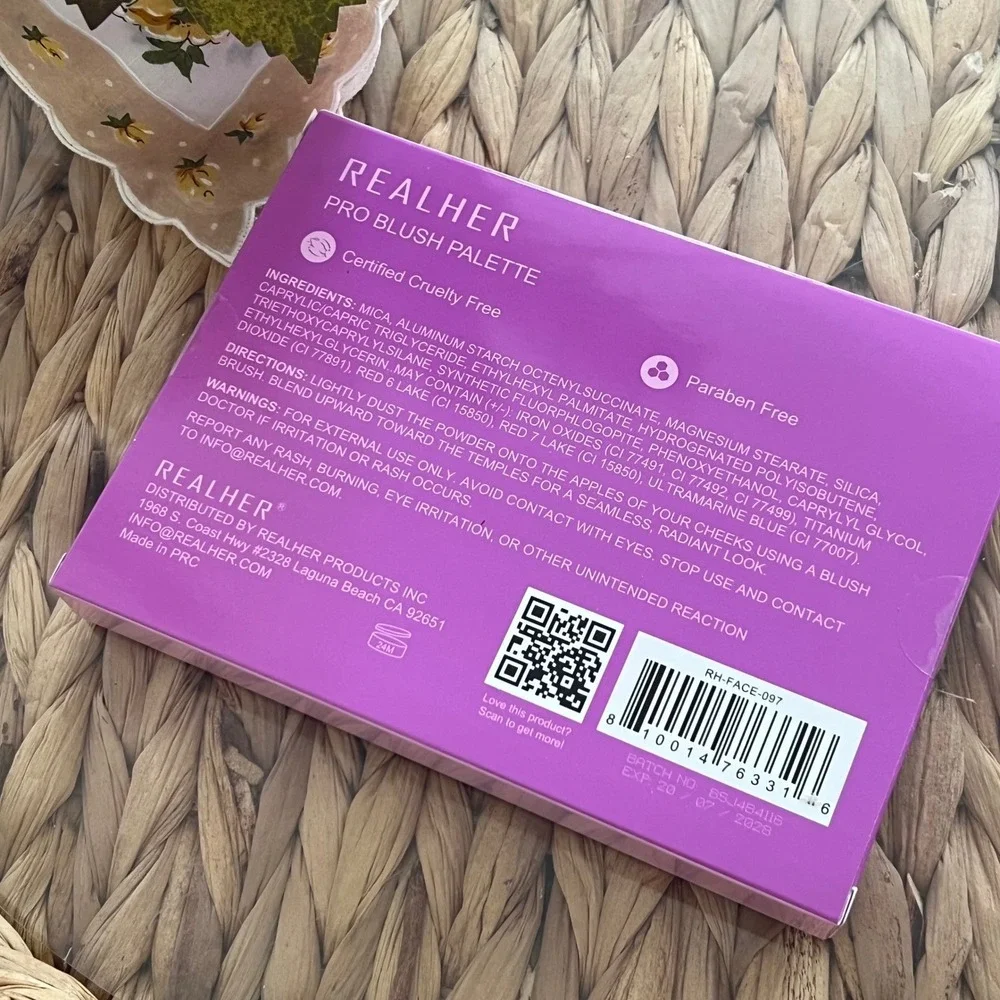 REALHER You Are‎ Brilliant Pro Blush Palette 6 Shades RH-FACE-097 New